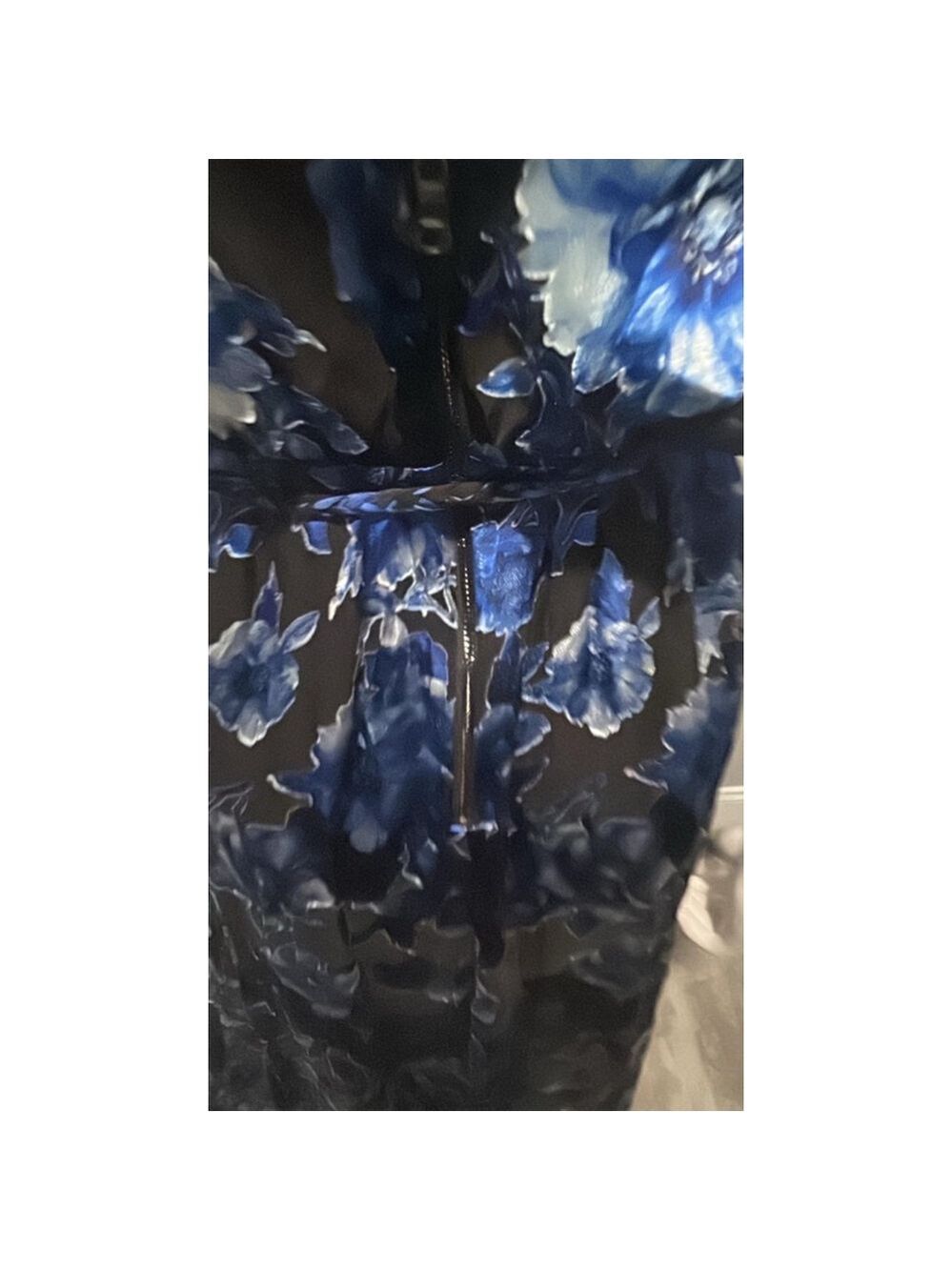 Alice + Olivia Blue Samantha Wrap Maxi Dress Size 6 - Picture 12 of 13